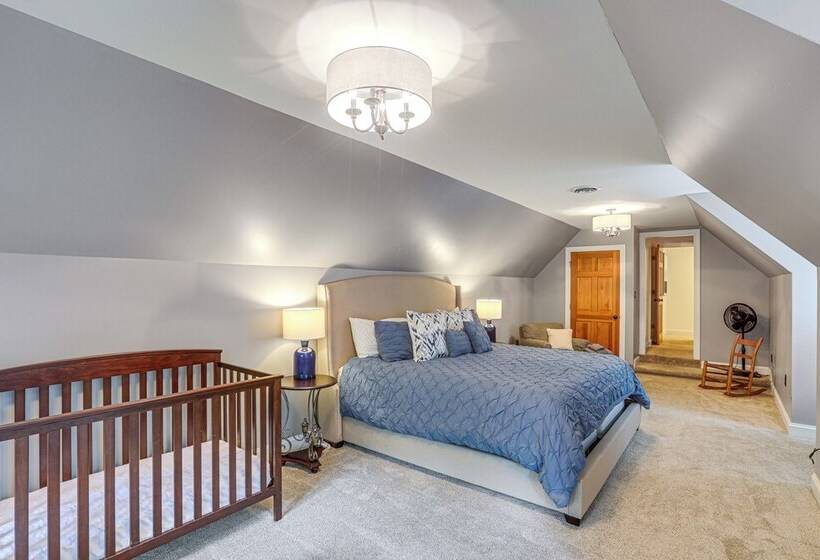 Boone Home W/ Fire Pit   Near App Ski & Sugar Mtn!