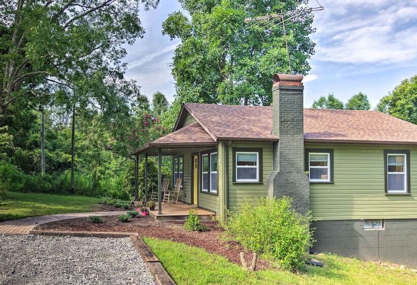 Charming Morganton Hideaway W/ Porch + Deck!