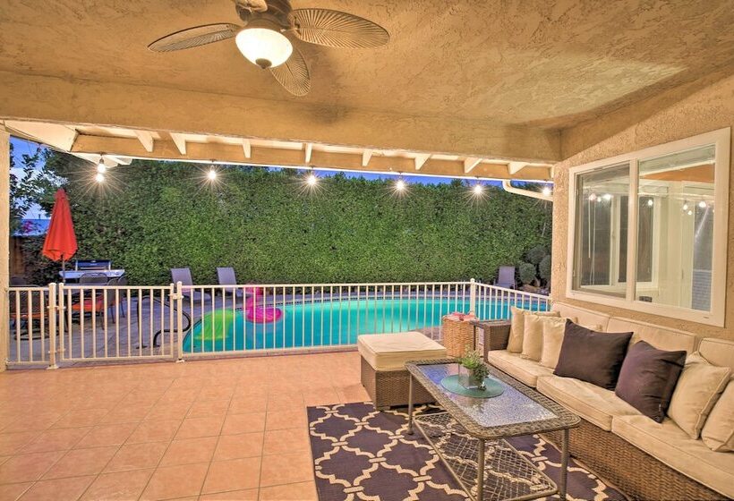 Palm Desert Abode: Pool, Walk To El Paseo District