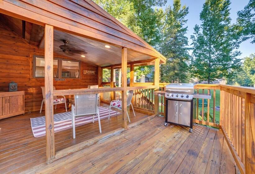 Fisherman S Paradise With Fire Pit & Lake Access!