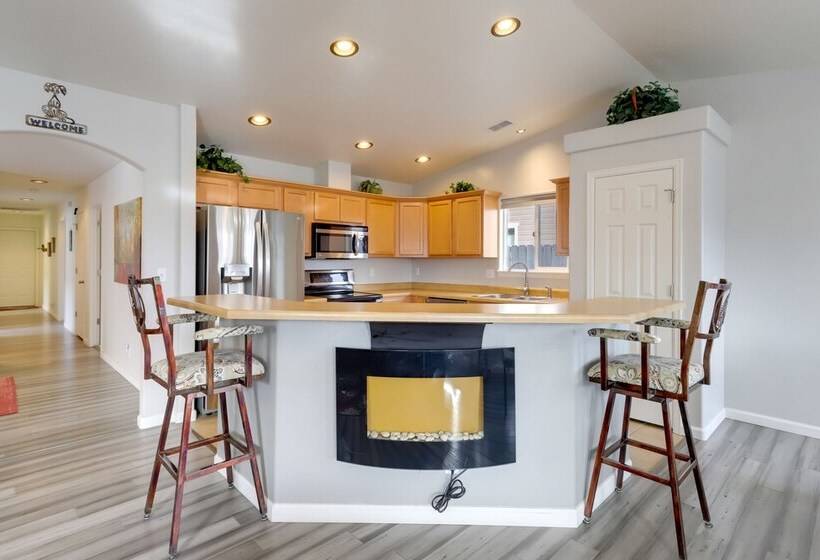 Pet Friendly Fruita Home   Walk To Downtown!