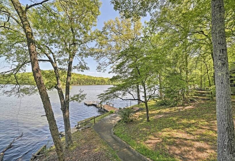 Harrison Lakefront Cottage W/ Private Dock!