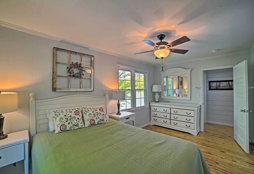 Harrison Lakefront Cottage W/ Private Dock!