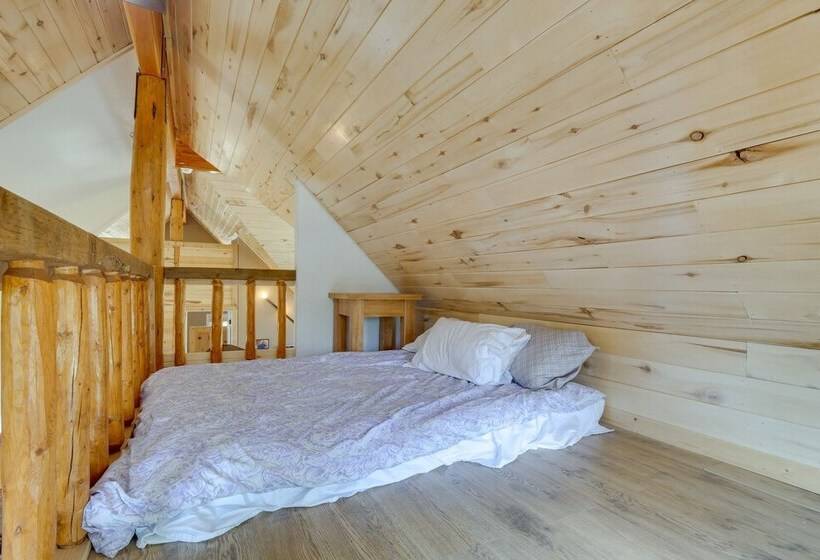 Jefferson Cabin W/ Fire Pit & Sauna Near Hiking!