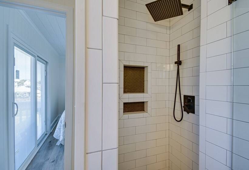 Holden Beach Home On Intracoastal Waterway Canal!