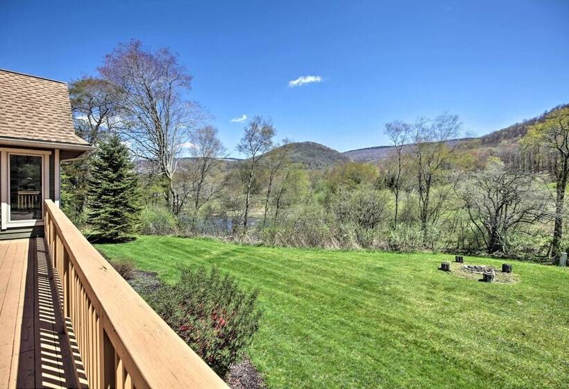 House W/deck, Fire Pit   15 Mins To Snowshoe!