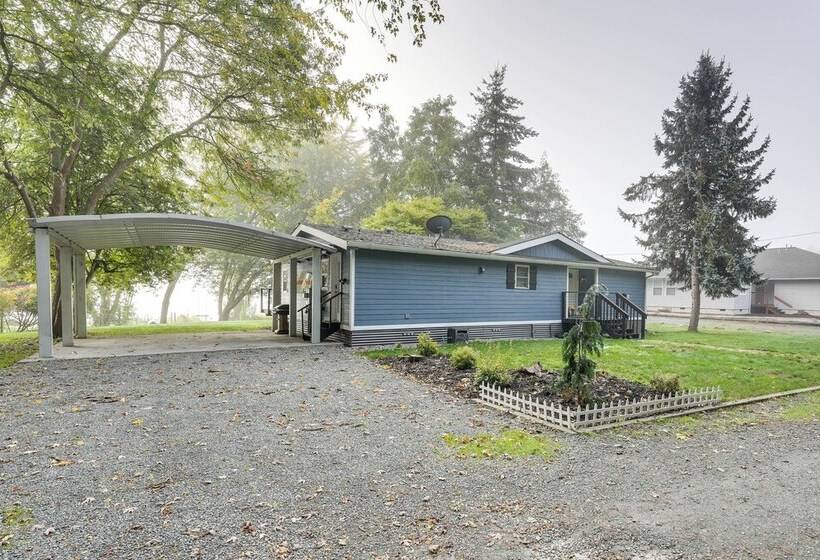 Lakefront Mount Vernon Home W/ Private Dock!