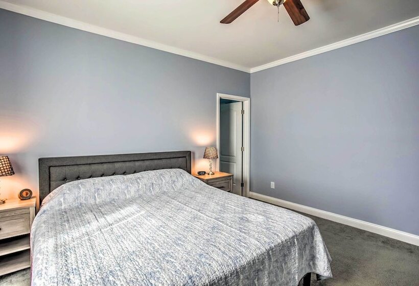 Ocean Isle Beach Escape   Centrally Located!