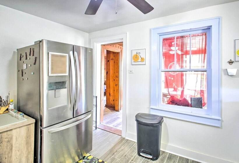 Pet Friendly Hot Springs Abode < 1 Mi To Dtwn