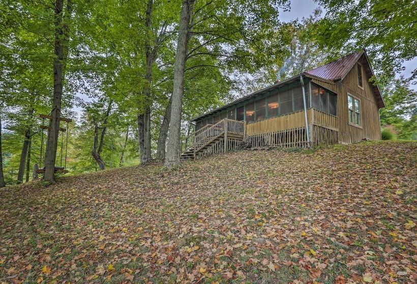 Rustic Cabin In The Woods: 2 Acre Fishing Pond!