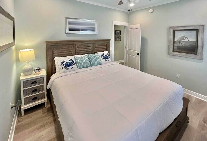 Santa Rosa Home W/ Pool Access   Half Mi To Beach!