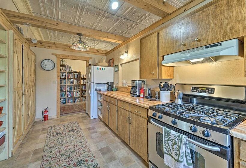 The Ole Bank : Historic Home In Dtwn Dolores