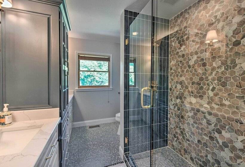 Waterfront Hayesville Home W/ Kayaks & River Views