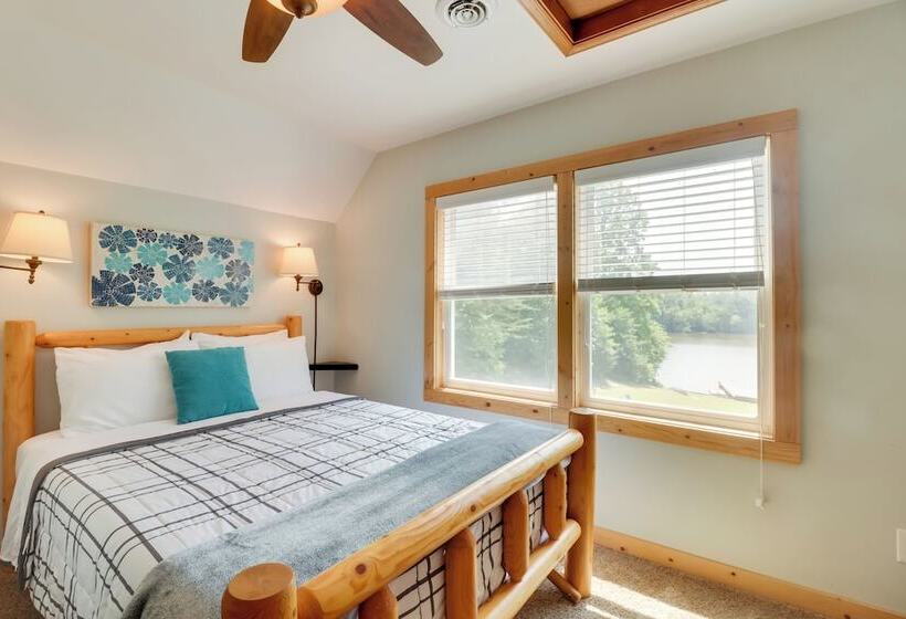 Waterfront, Deck: Peaceful Louisa Cottage Escape