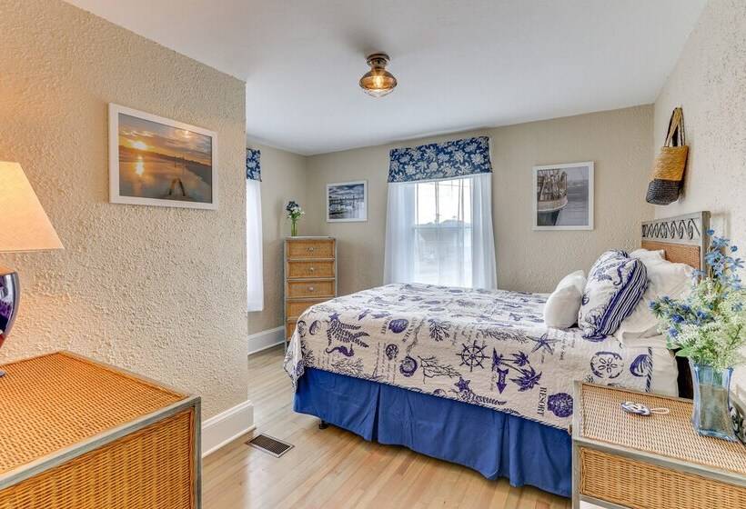 Westbrook Home W/ Ocean Views   Walk To Beach