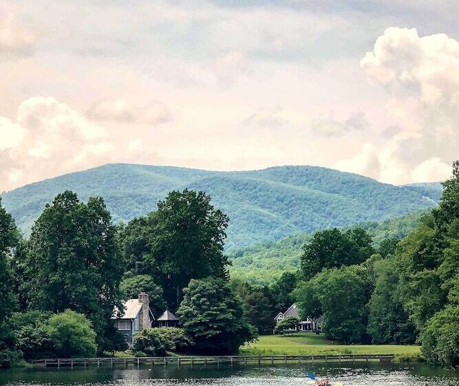 Wintergreen Resort Home ~ 2 Miles To Ski Slopes!