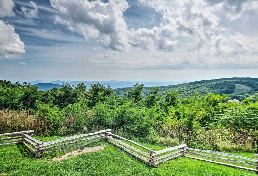 Wintergreen Resort Retreat   Walk To Slopes!