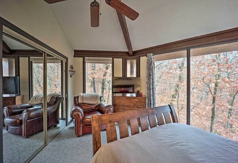 Skiway Chalet  Home W/ Hot Tub In Beech Mountain!