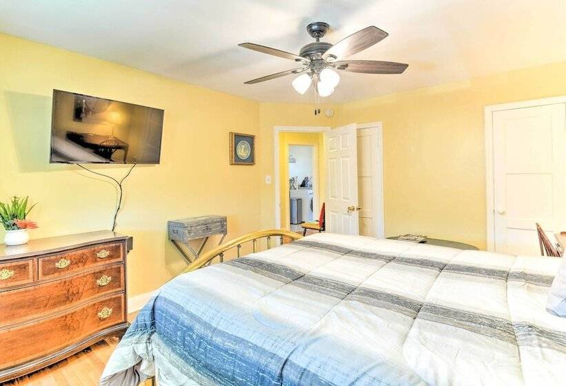 Baltimore Home < 2 Mi To Dtwn Towson