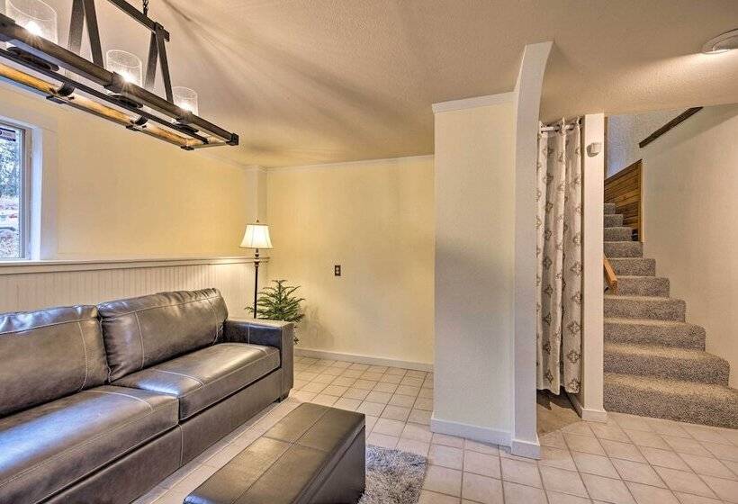 Cozy Home W/ Hot Tub   11 Mi To Rainbow Falls