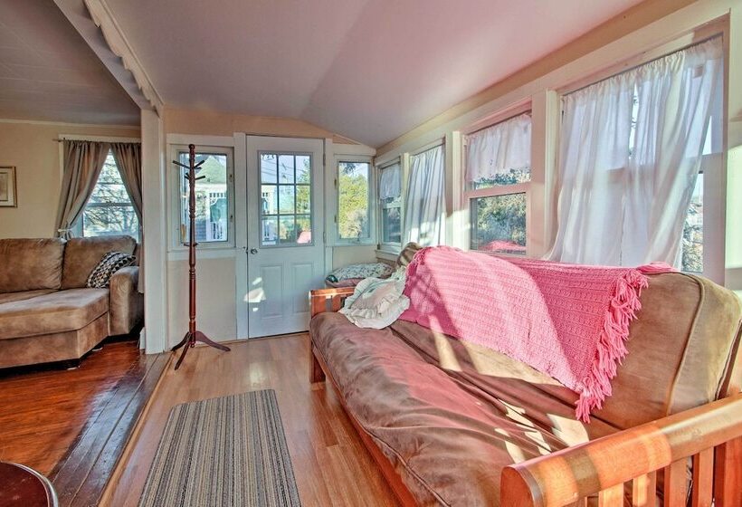 Steps To Cape Cod Canal: Buzzards Bay Home