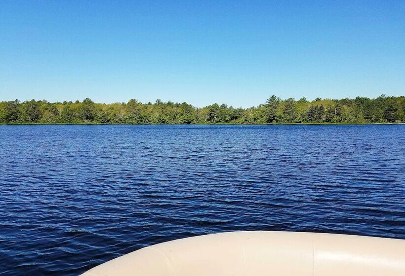 East Wareham Home W/ Pond Access & Private Dock