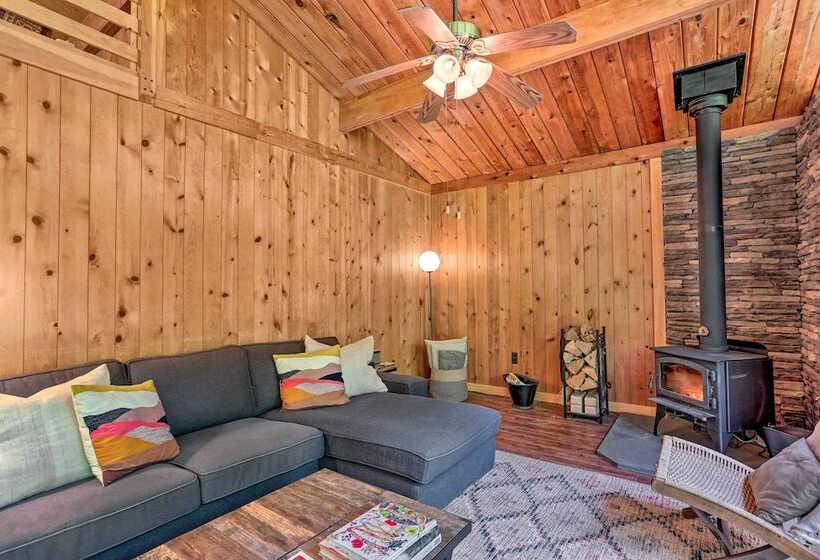 High Falls Restorative Cabin In The Woods!
