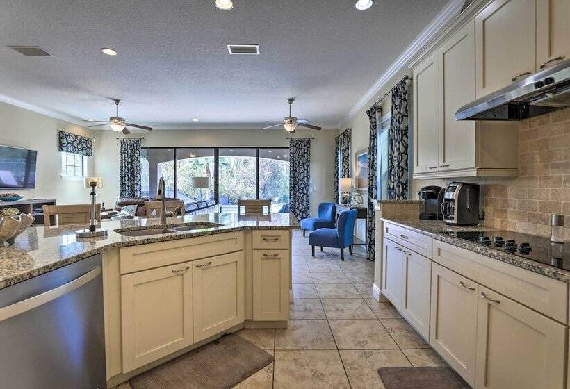 Luxe Reunion House W/ Private Pool: Near Disney!