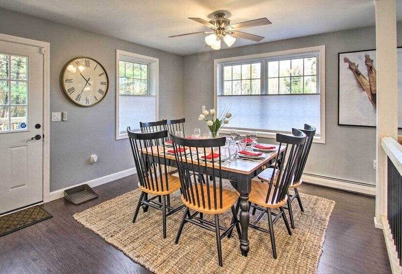 Modern Family Home ~ 10 Mi To Ski Cranmore Mtn!