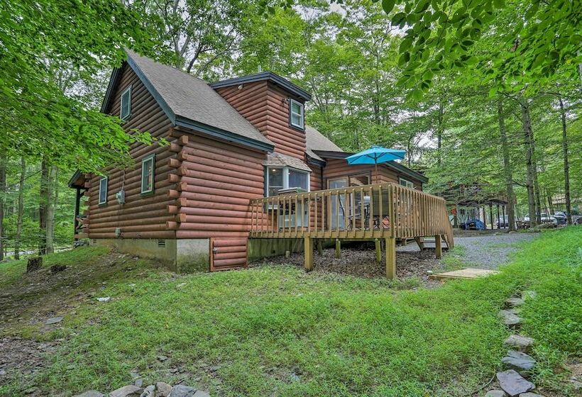 Pocono Log Cabin: Fireplace, Fire Pits & Amenities