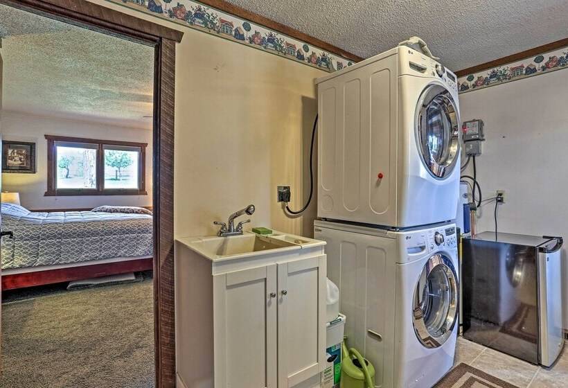 Rustic Black Hills Retreat W/ Expansive Views