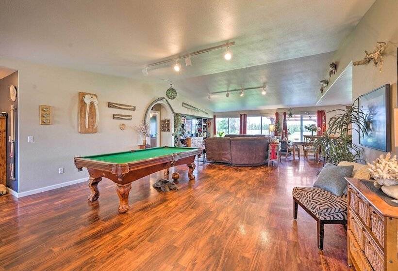 Soldotna Home W/ Yard, Walk To Kenai River!