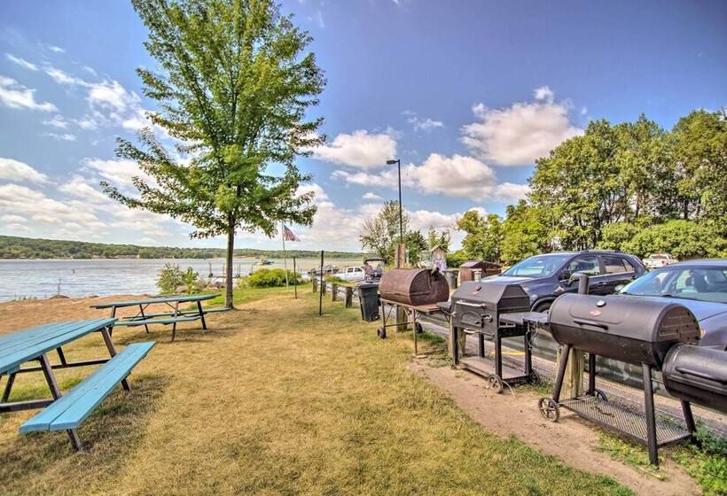 Sun Lit Lake Geneva Sanctuary W/ Bbq Patio!