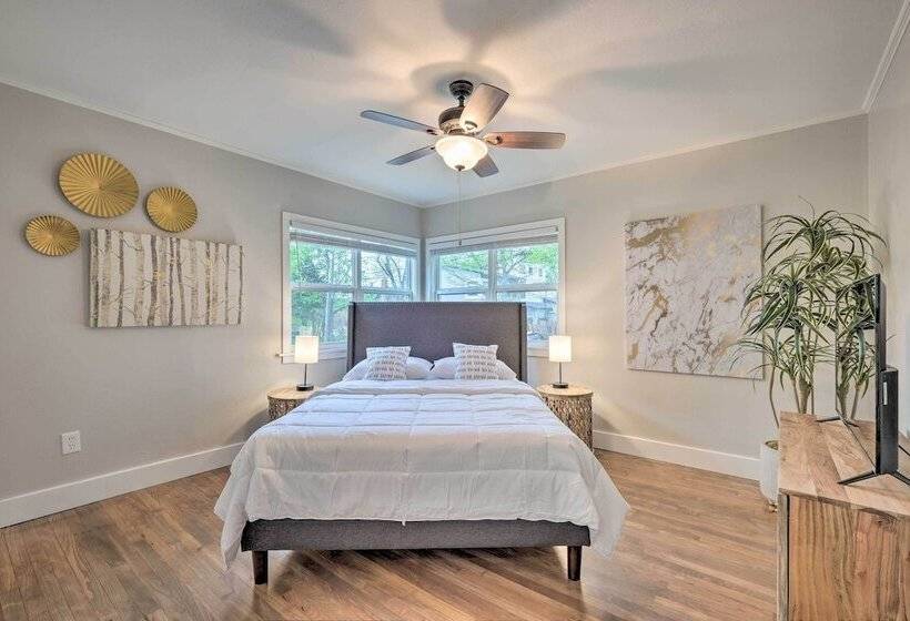 Updated Fayetteville Home < 2 Miles To Uark!