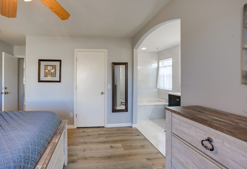 Updated Springs Home   3 Mi To Garden Of The Gods!
