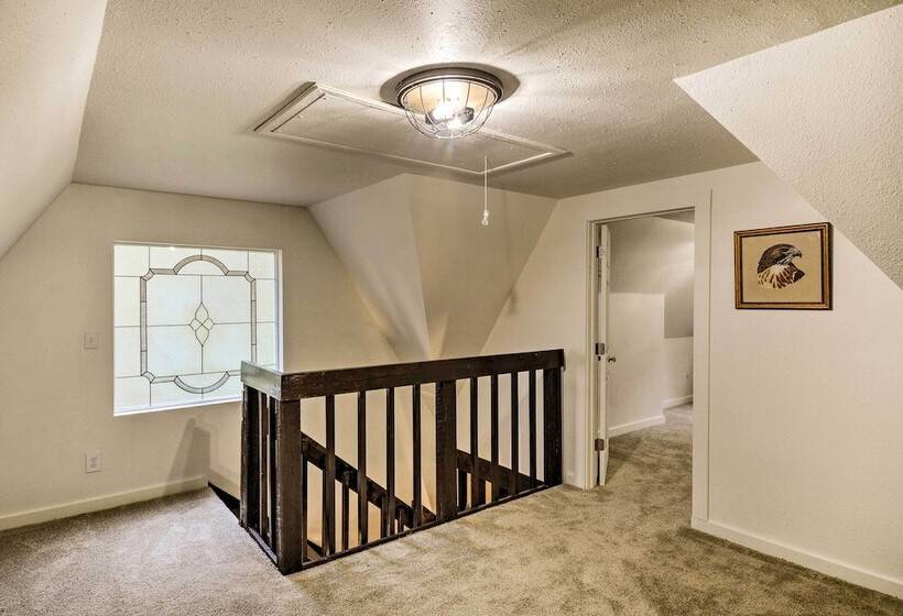 Cabin W/ Hot Tub, 25 Mi To Olympic Nat L Park