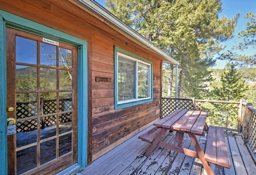 Cabin W/ Mtn Views   5 Mi To Mueller State Park!