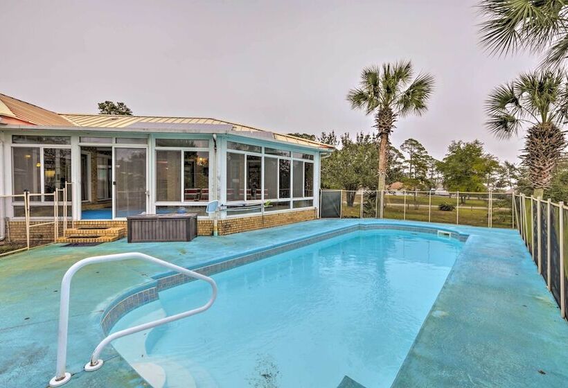 Cheerful Lanark Village Oasis W/ Private Pool