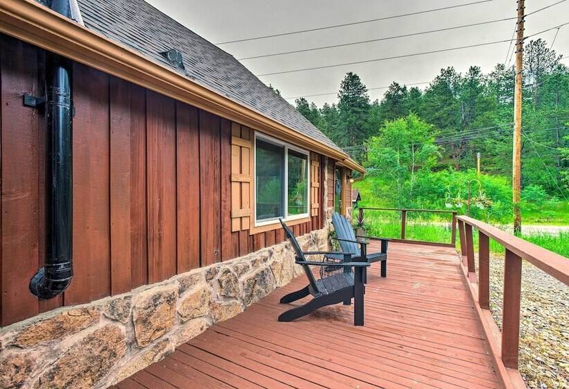 Creekside Morrison Cabin ~ 9 Mi To Red Rocks Park!