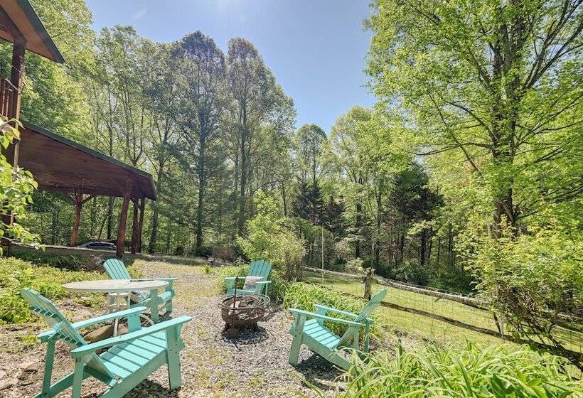 Enchanting Cabin W/ Mother In Law Suite: Mtn Views