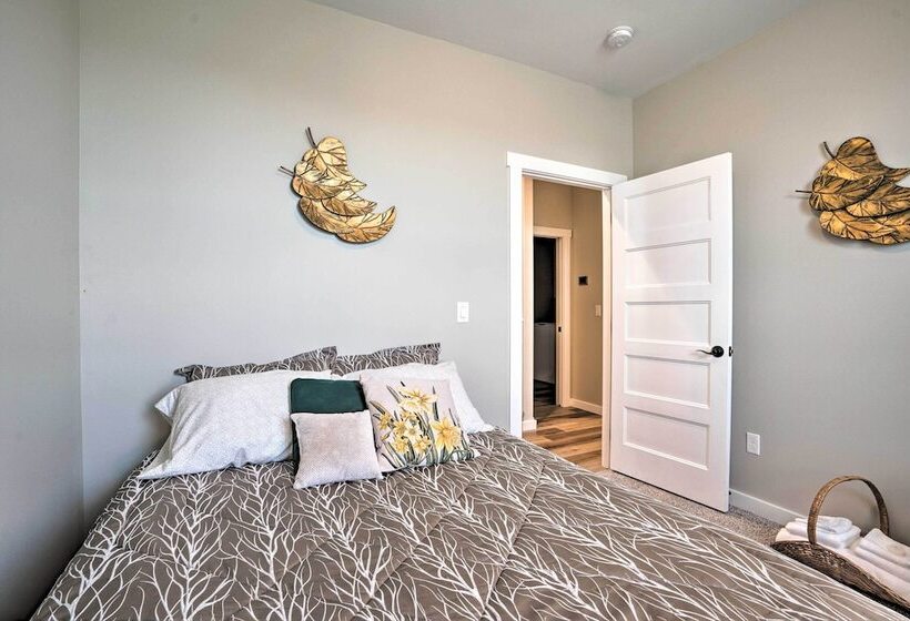 Family Friendly Home Near Potholes State Park