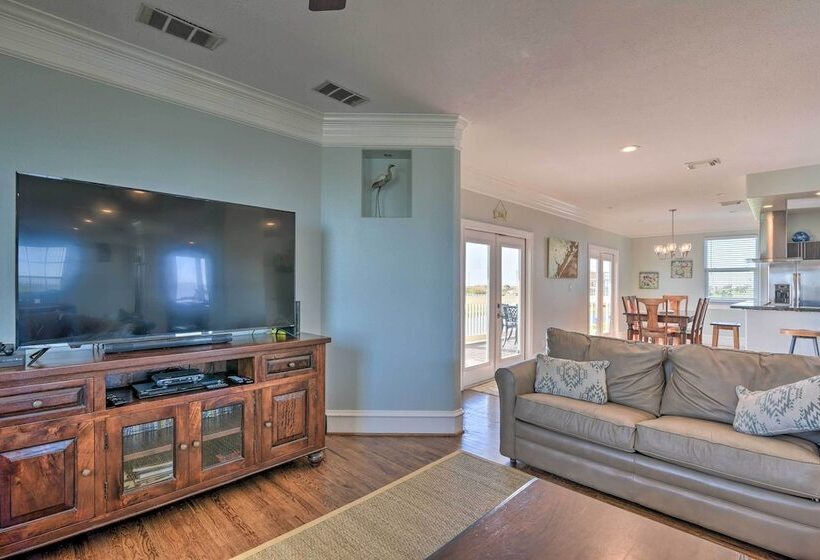 Galveston Resort House   Dazzling Bay Vistas!