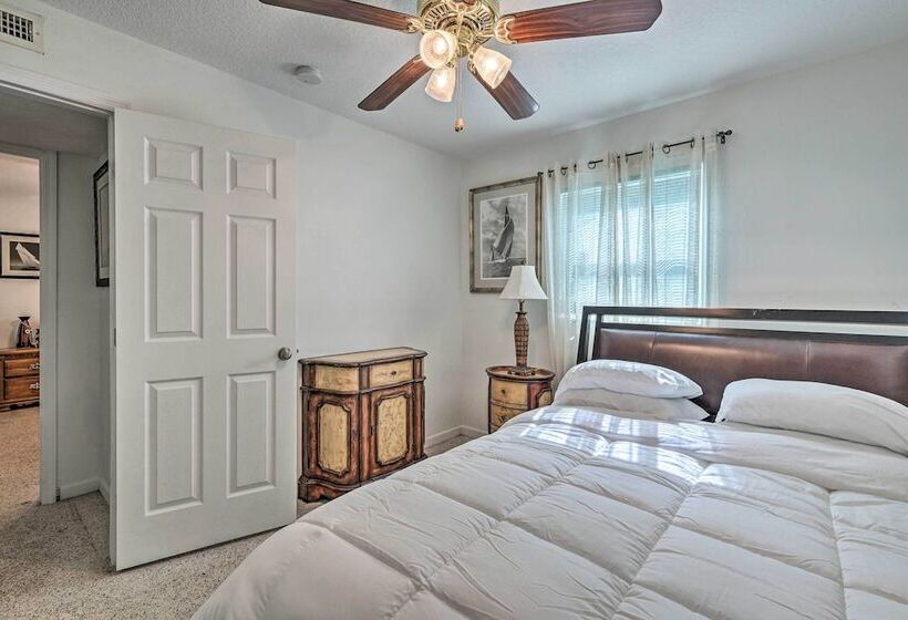 Inverness House W/ Boat Launch + Home Gym!