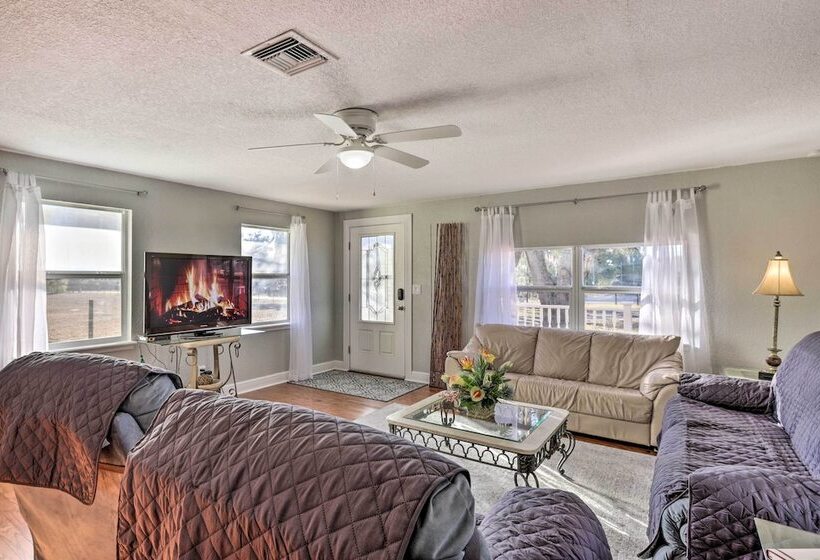 Ocala Equestrian Escape W/ Private Pasture!