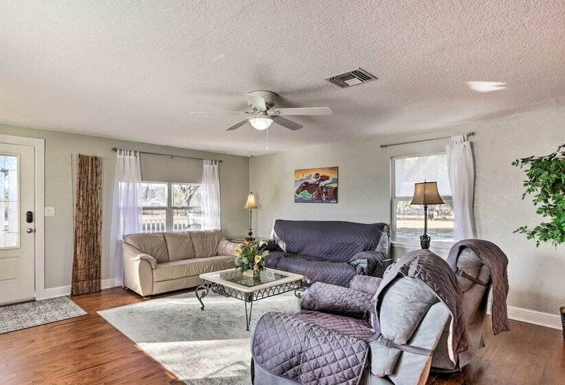 Ocala Equestrian Escape W/ Private Pasture!