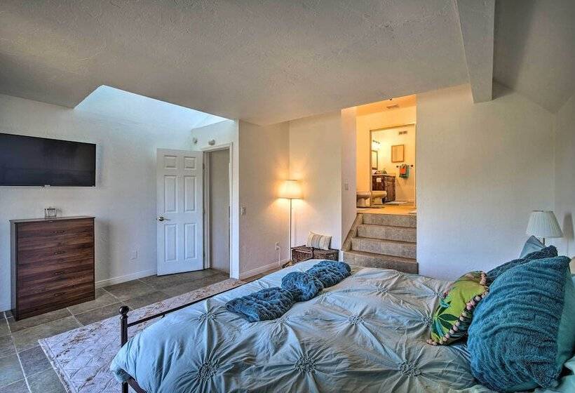 Pet Friendly Lake Arrowhead Home!