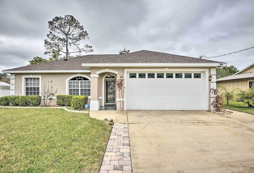 Pet Friendly Palm Coast Home W/ Pool Table & Patio