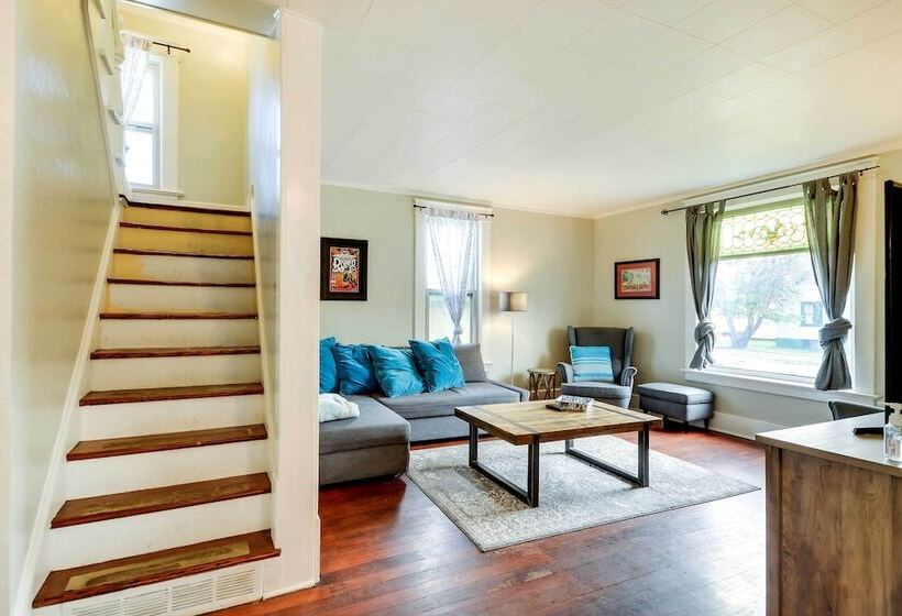 Red Lodge Home On Broadway   15 Min To Ski Resort!