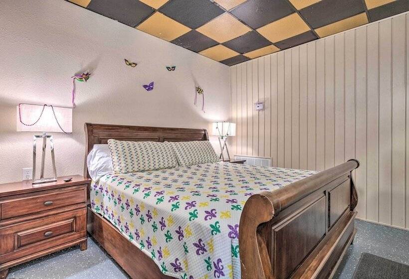 The Float Yard  Pensacola Home W/ Pool Table