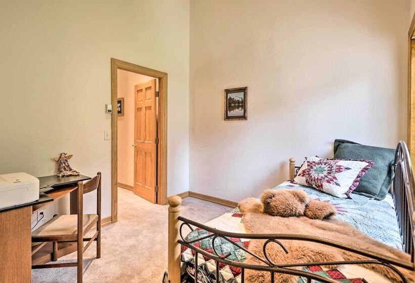 Alpine Escape W/ Mtn Views In Blue River!
